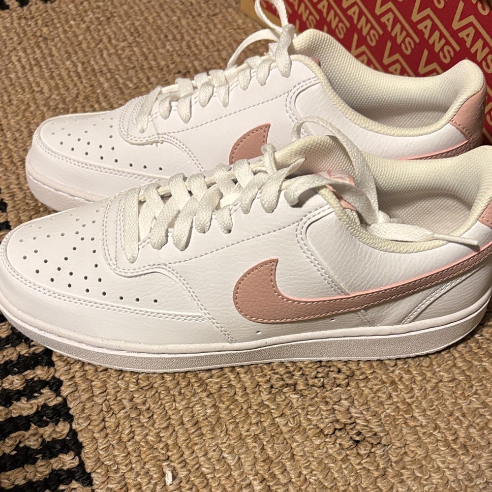 Nike Women's White and Light Pink Court Vision Low
